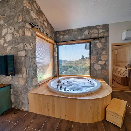 Vila Pine Private Located In A Quiet And Picturesque Location Faralya